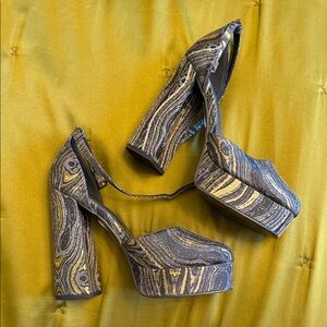 ASOS Women's Platform Heels - Black and Gold Swirl